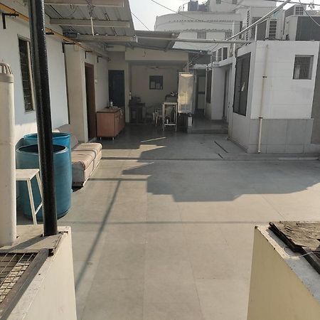 Hotel Good Night Ahmedabad Exteriör bild