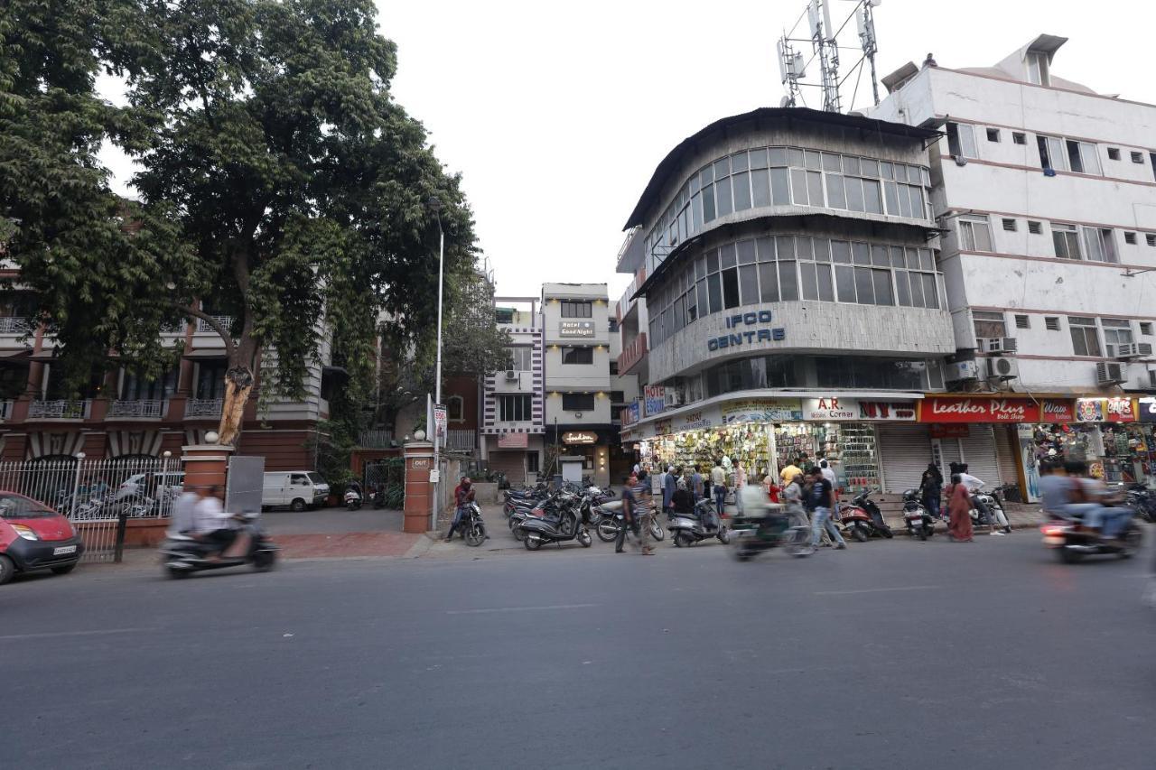 Hotel Good Night Ahmedabad Exteriör bild