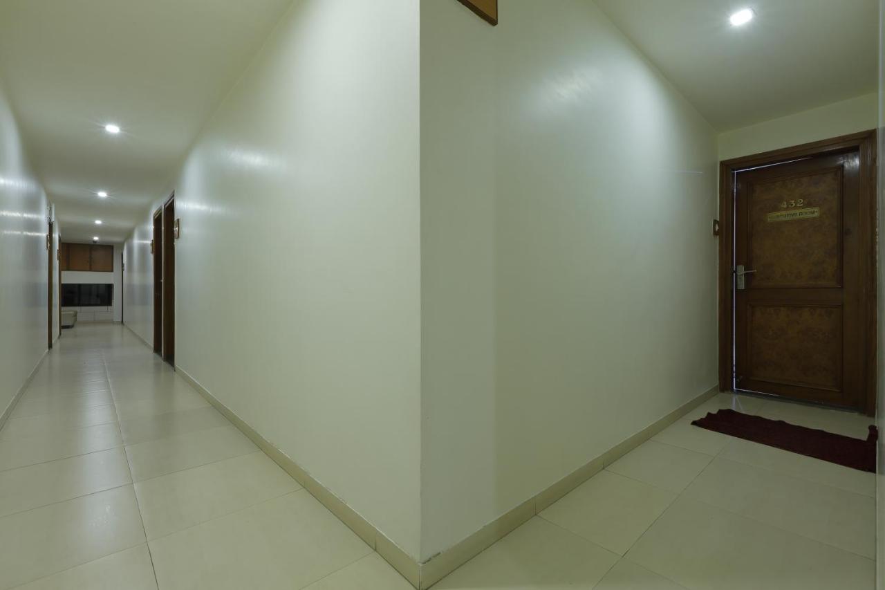 Hotel Good Night Ahmedabad Exteriör bild